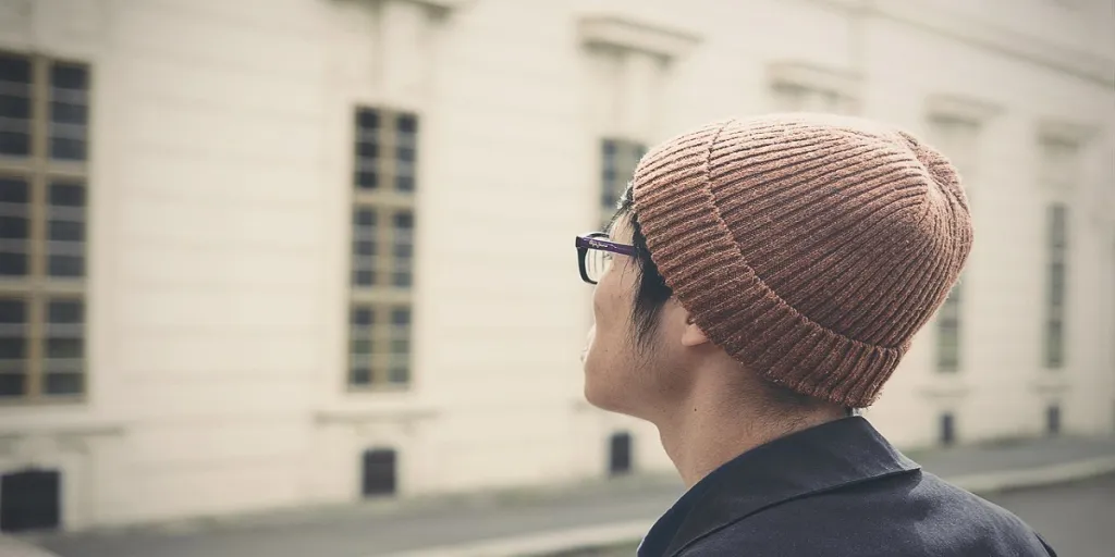 men’s ultimate guide to wearing a beanie
