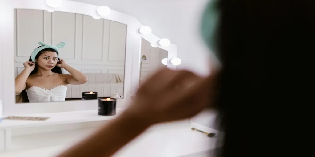 the ultimate buying guide for makeup vanities