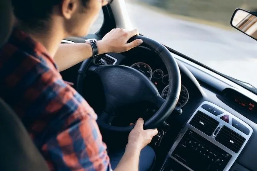 Driver drowsiness detection system alerts drivers when they become tired