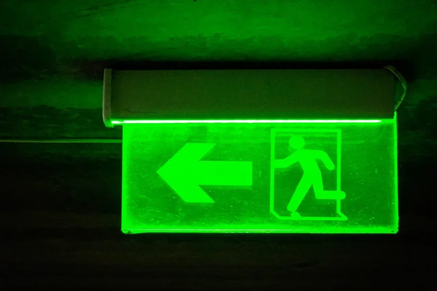 An emergency light sign