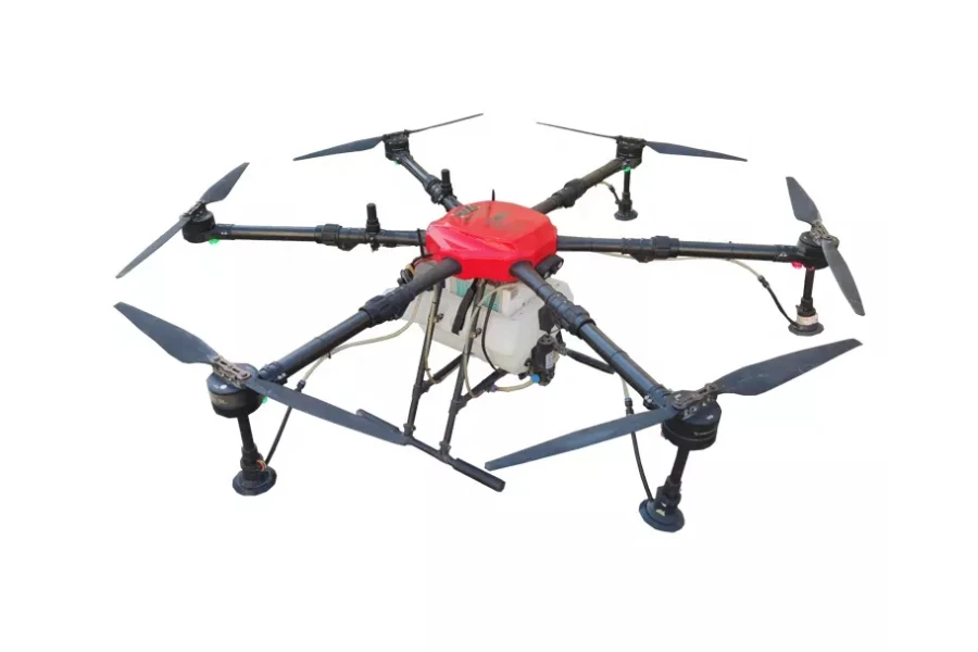 Гибридный дрон вертикального взлета и посадки с фиксированным крылом на белом фоне