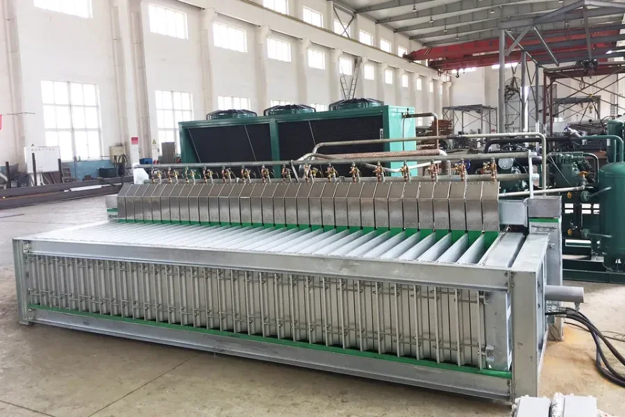 A side view of a contact plate freezer