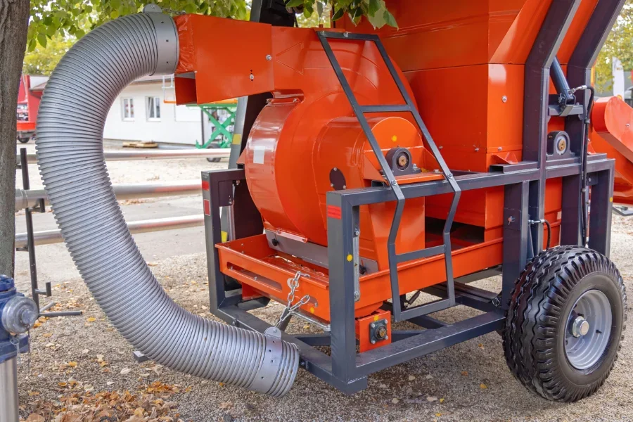 mobile leaf blower on wheels