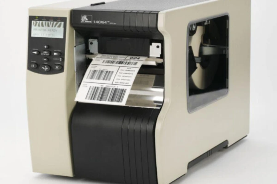 Desktop thermal printer for printing tags