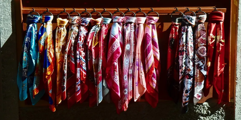 how to choose a perfectly sized square silk scarf