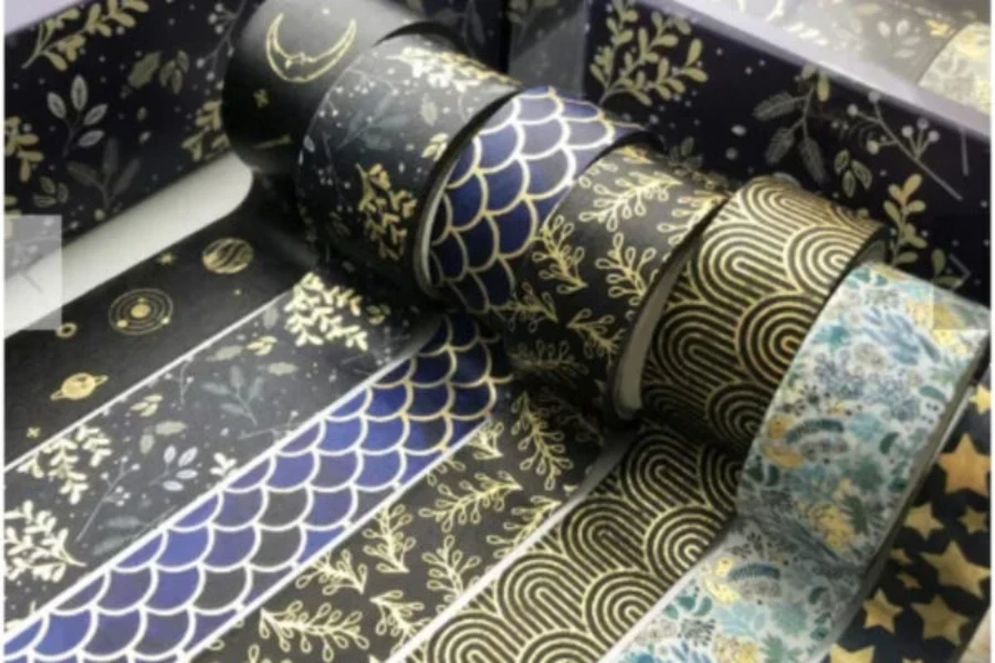 Uma coleção de fitas washi elegantes