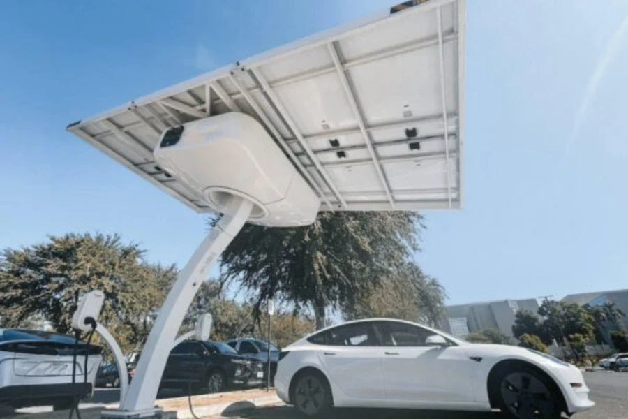 Uma estação de carregamento rápido de carros elétricos