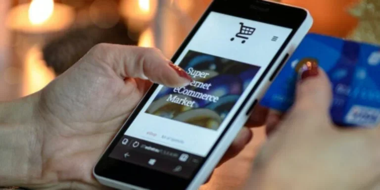 Lady using an online shopping app