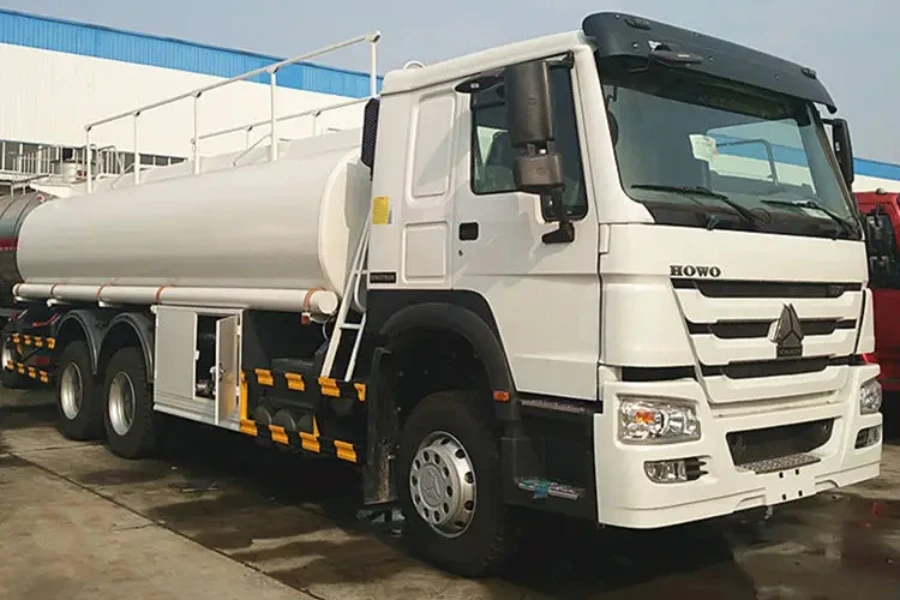 6x4 10000 liter water tank truck