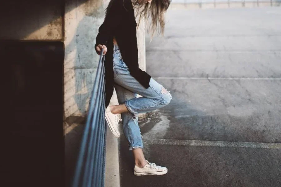 Distressed light wash cropped straight leg denim