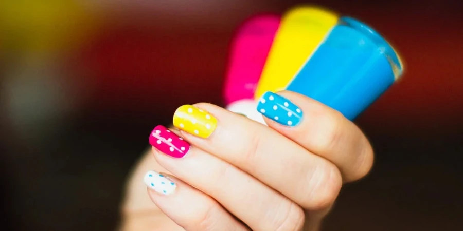 Stylish nail polish setting global trends