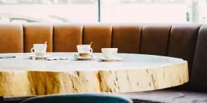 コーヒーテーブル