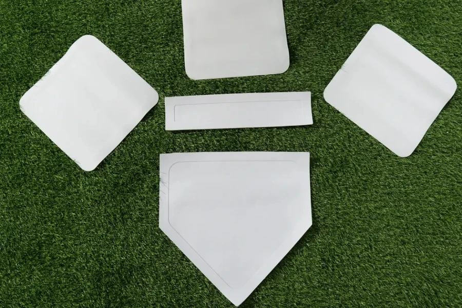 Rubber throw-down base for baseball training