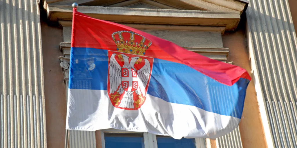 state flag of the republic of serbia