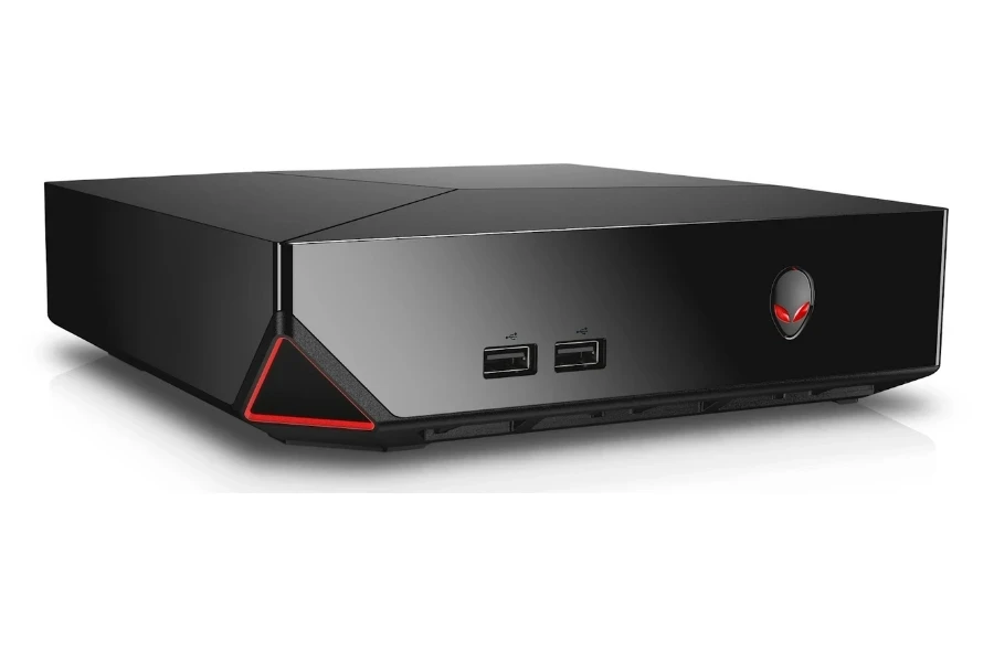 un PC de jeu noir avec des motifs RVB