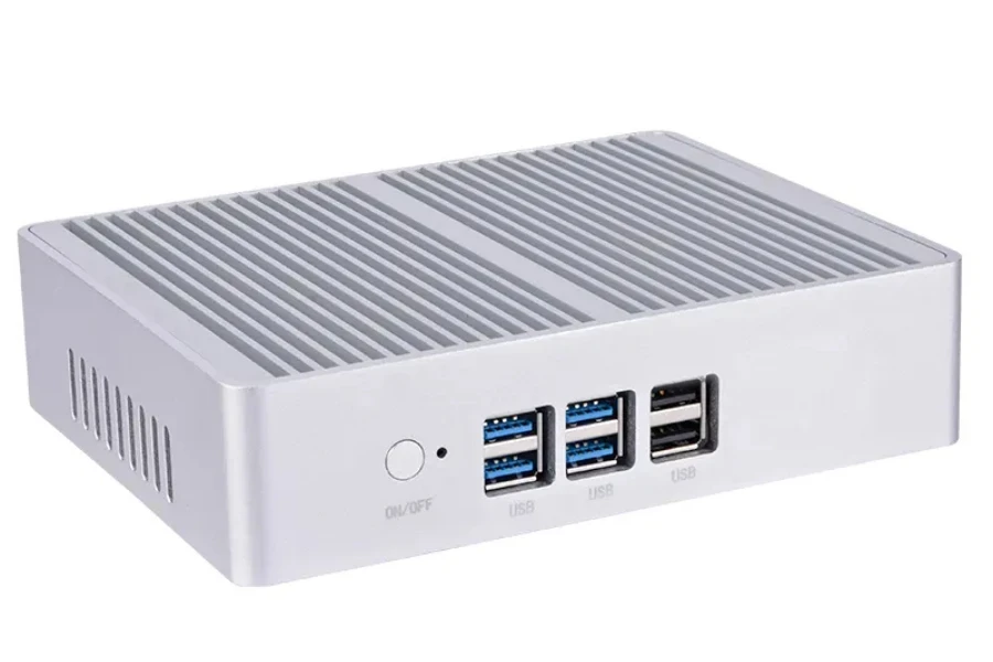 un mini pc bianco economico