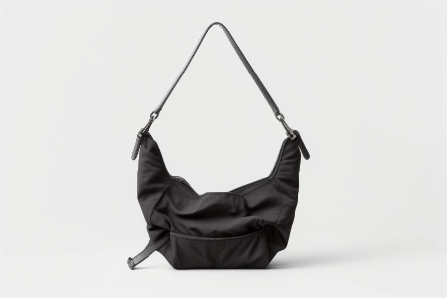 The slouchy shoulder bags