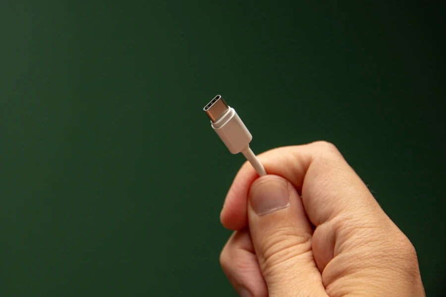 usb-c plugs