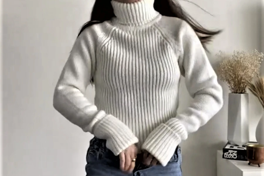 Woman in a high-quality chunky turtleneck