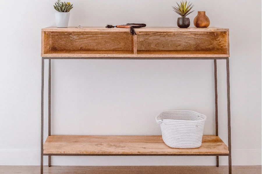 Table console d'entrée avant en bois et métal avec étagères