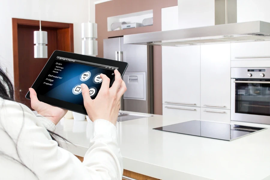 Appareils de cuisine intelligents contrôlés par tablette