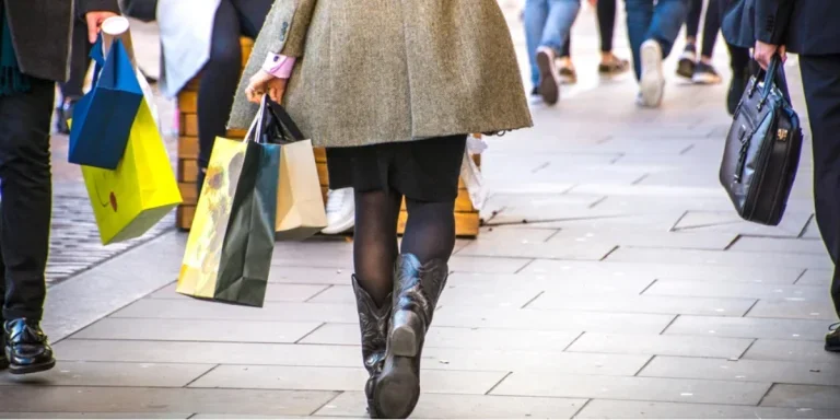 Woman holding shopping bags