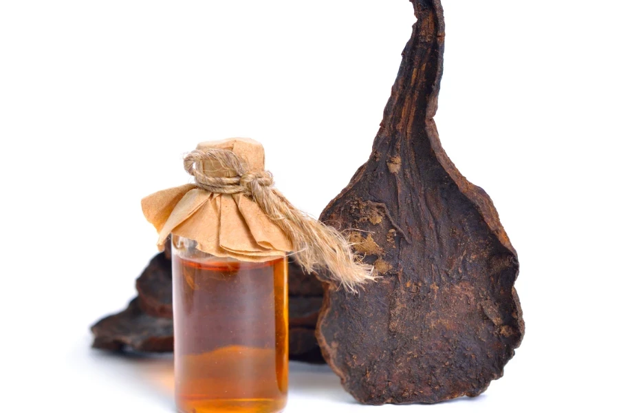 a photo of a bottle of he shou wu essential oil