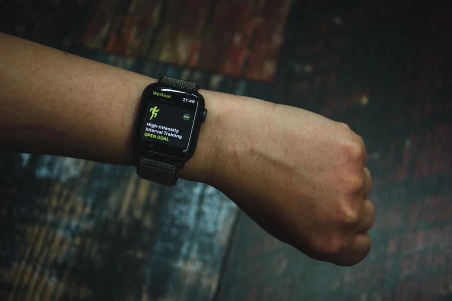 a sports watch tracking the user's workout