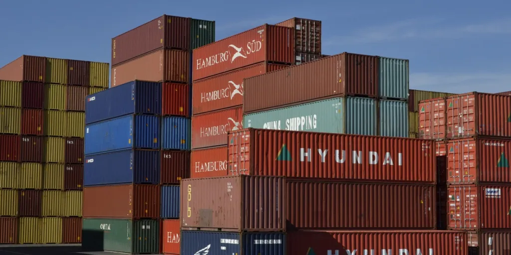 container freight transport