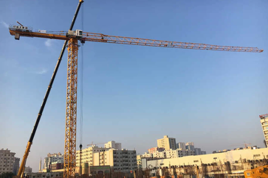 flat-top crane