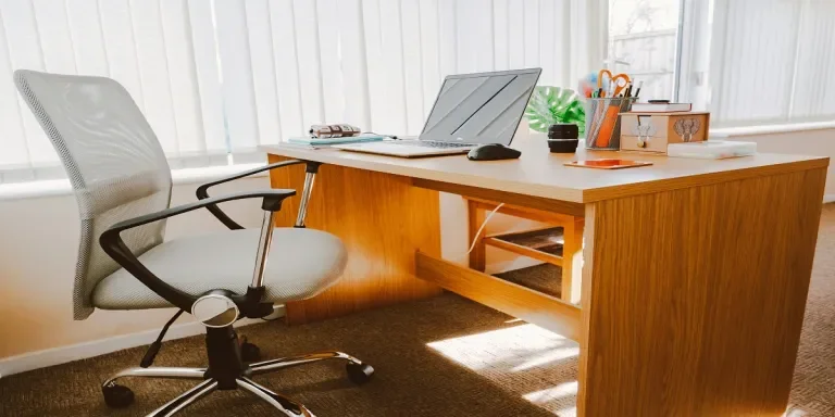 modernes Bürodesign 7 Designideen für die Arbeit von zu Hause aus für 2024