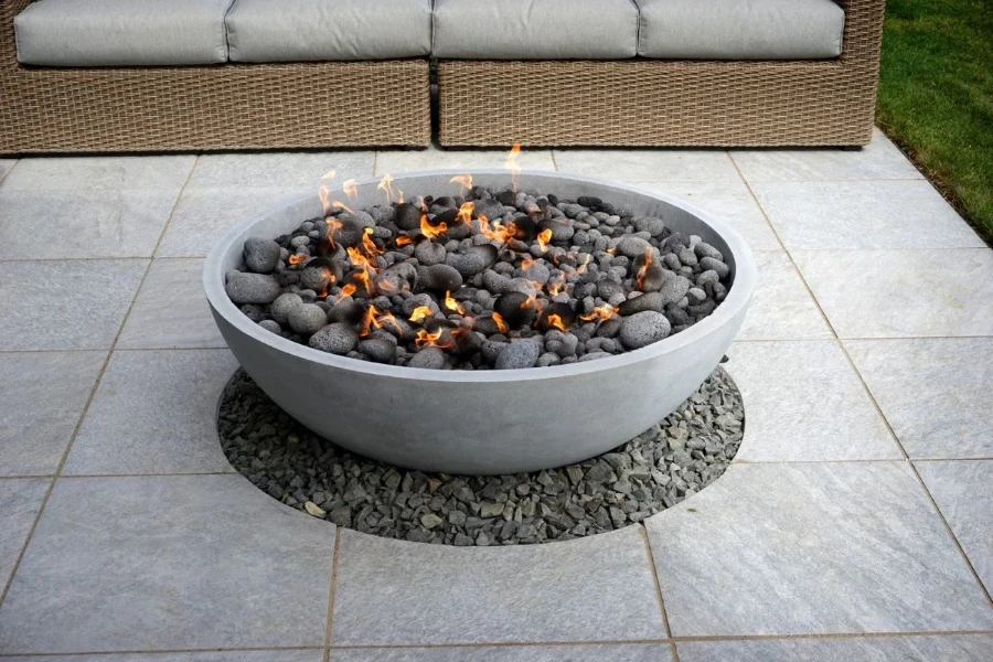 Propane fire pit