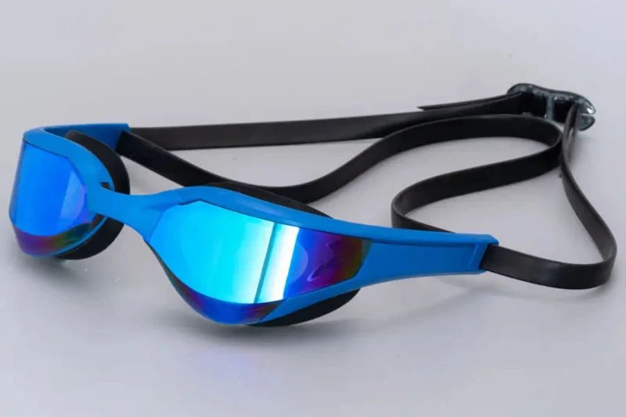 Racing swimming goggles for adults