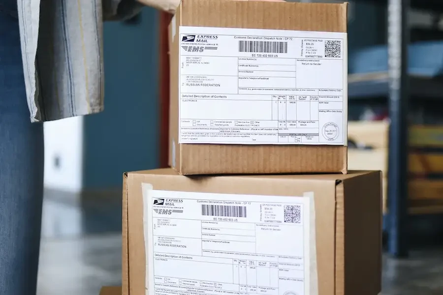 Cajas Ajustables para Envíos de eCommerce, Empaques