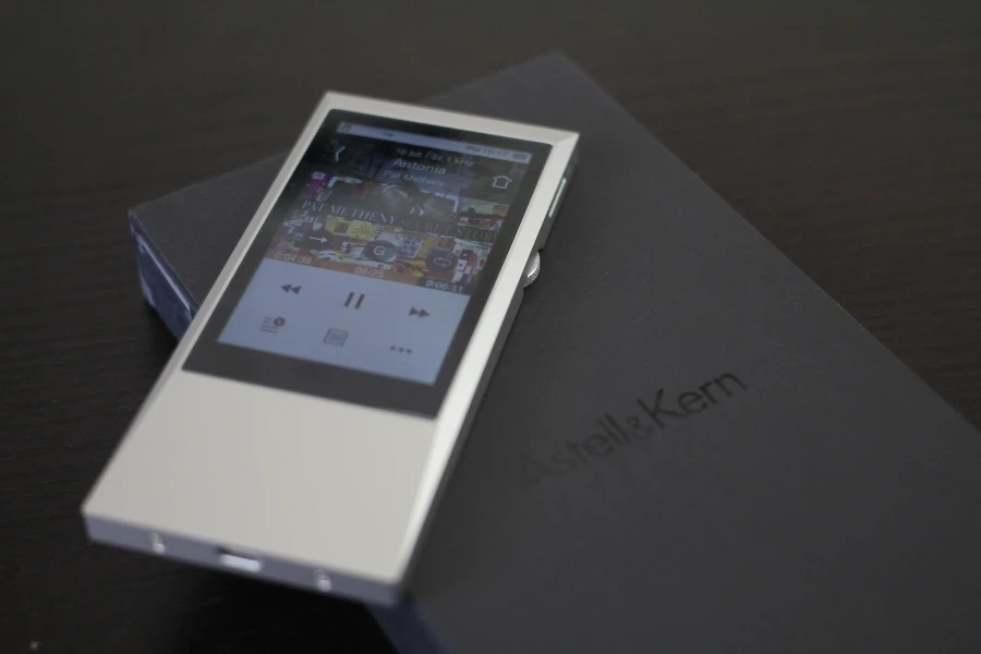 Astell & Kern AK Jr