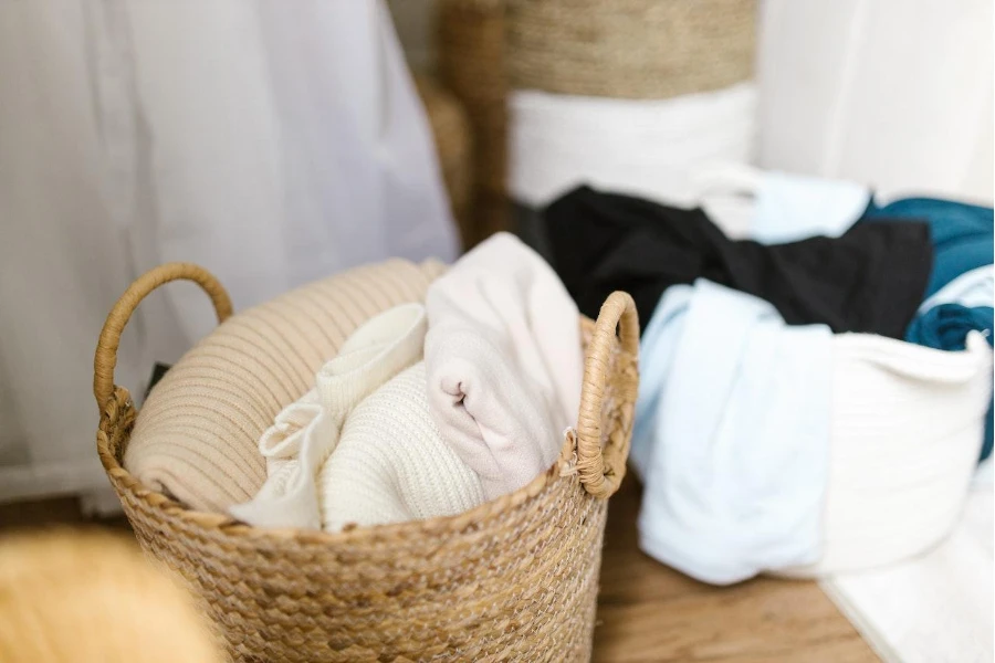 A laundry basket with clothes
