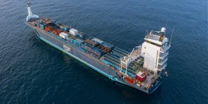 cargo ship at the ocean during day