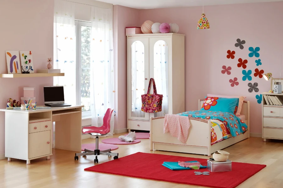 Kids room with wall decals pasted on the wall