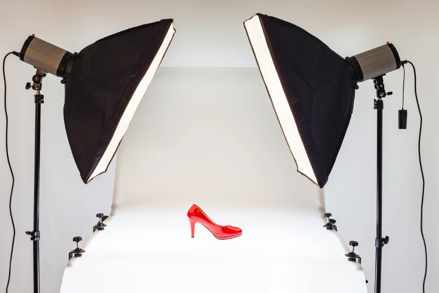 Lighting setup for a product photo of a shoe