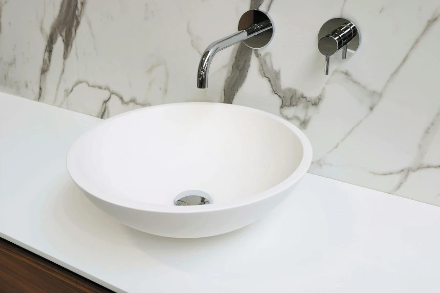 Round white bathroom sink bowl