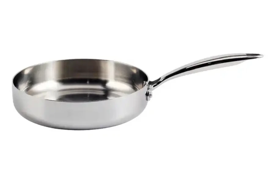 Stainless steel saute pan with long handle