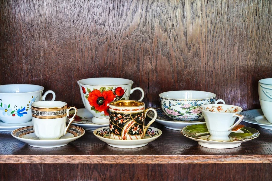 tea cups and saucers