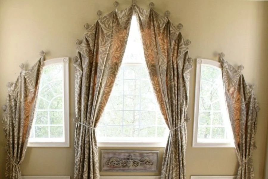 vintage lofty curtain