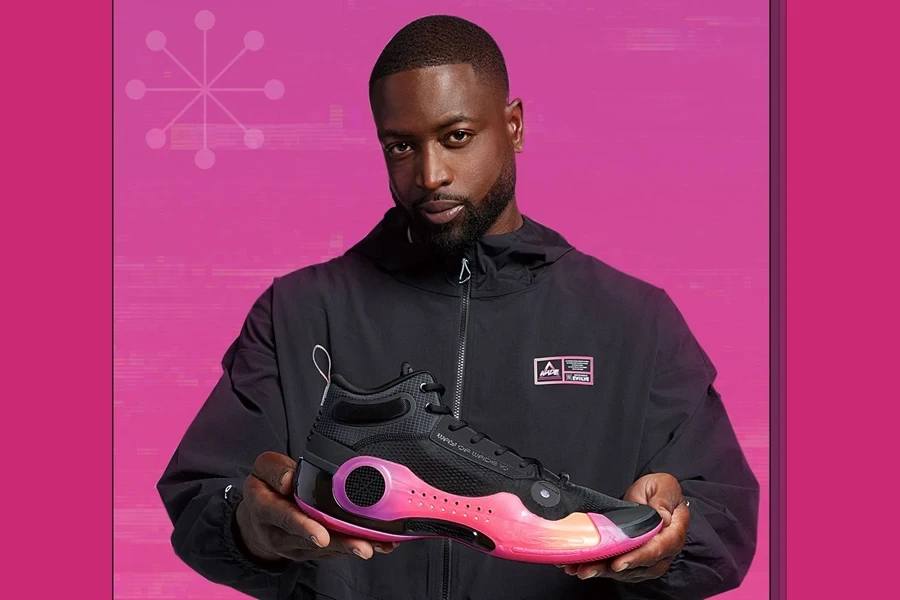 Dwyane Wade with a  Li-Ning shoe