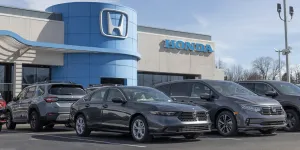 Honda Motor car and SUV dealership