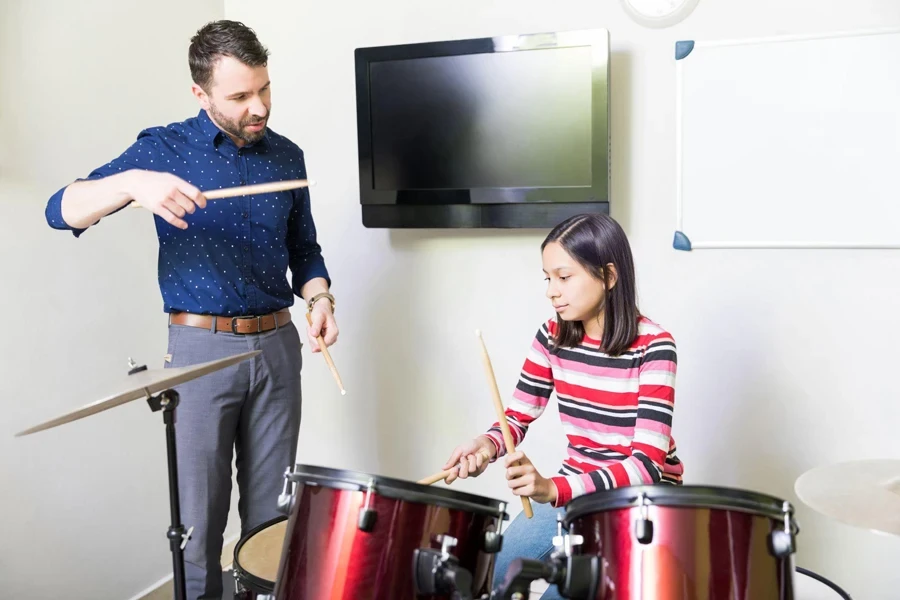 Aprendendo e praticando bateria