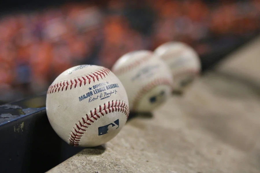 Rawlings Official Major League Baseballs