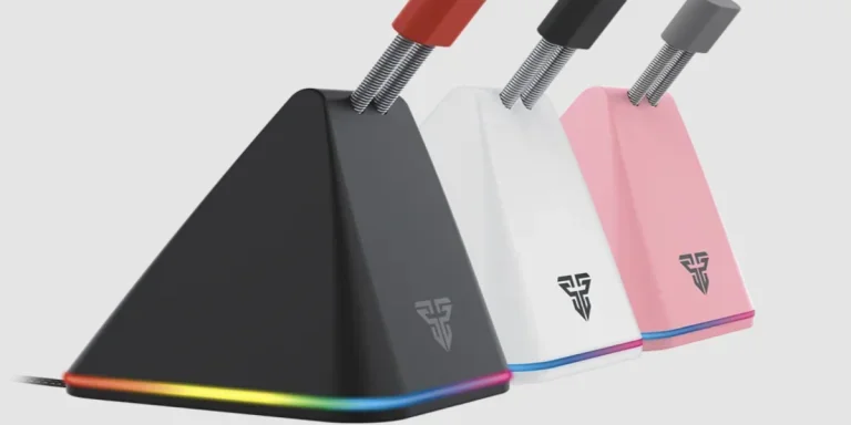 A set of mouse bungees of different colors