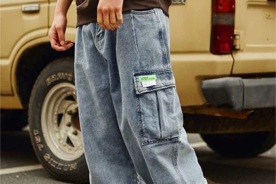 cargo trousers