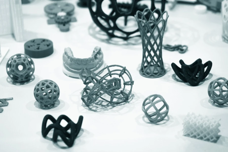 Different objects printed from a 3D printer